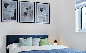 Stylish Excel 3 Bedroom Flat